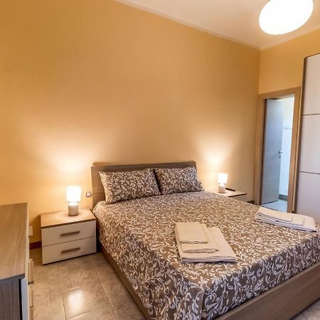 Il Giardino Degli Ulivi Bed & Breakfast Santa Maria Coghinas Ngoại thất bức ảnh